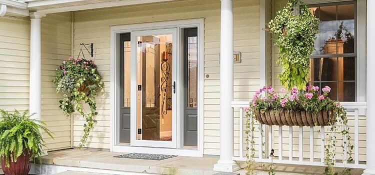 screen door installation in Hercules